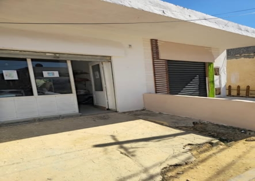 2 Garages à vendre