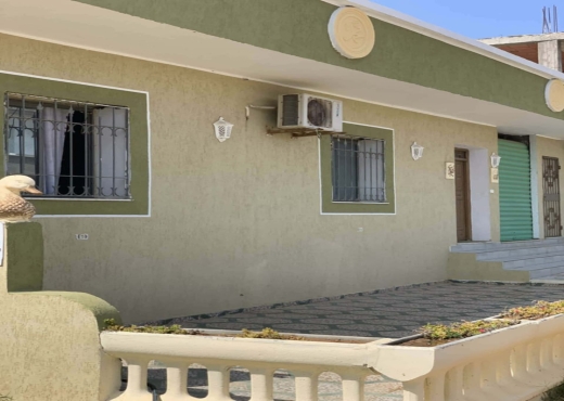 Deux maisons a vendre à Dar Allouche 500m de plage
